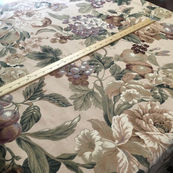 Richloom Fabric 1995 Cabbage Roses Grapes Leaves Brown Tones Upholstery  3.25 Yd - Picture 4 of 6